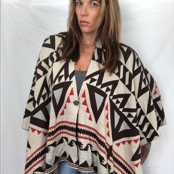 Sisters Southeastern Tribal Boho Poncho for Women - Picture 9 of 15